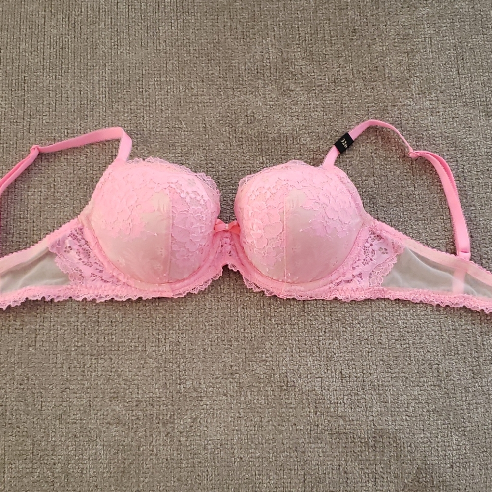 Victoria's Secret Pink Lace Bra